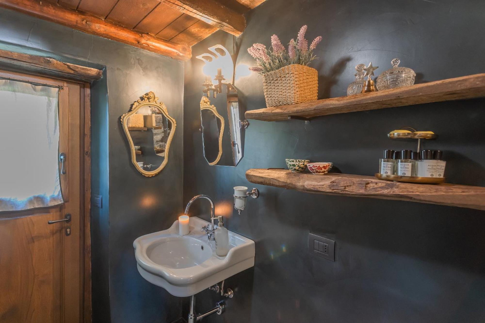 The Writer'S Nest Waterfront Villa By Rent All Como Faggeto Lario Eksteriør bilde